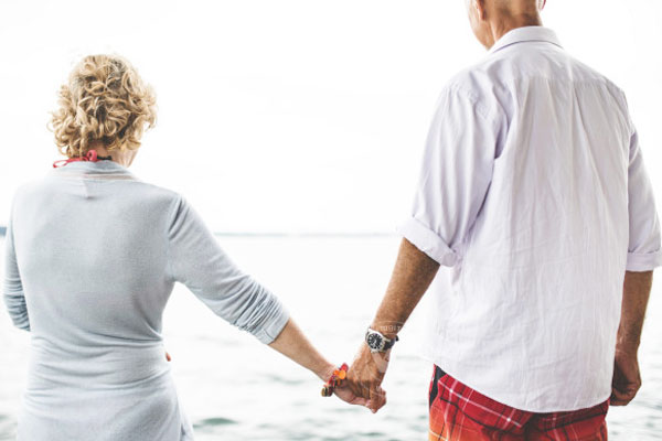 /media/k2/galleries/47529/long-and-happy-marriage02