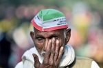Rahul Gandhi with farmers protests, Rahul Gandhi with farmers protests, farmers protesting in delhi desire to see promises being applied, Cpi