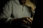 how to tell if someone uses incognito, incognito tab chrome, google facebook secretly tracking your porn viewing habits even on incognito mode, Oracle