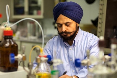 Meet Indian Origin Gurtej Sandhu, the Biggest Indian Inventor Alive