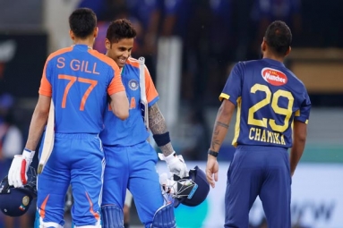 India beats Sri Lanka in a Superover Thriller India beats Sri Lanka in a Superover Thriller