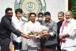 Koratala Siva, SS Rajamouli, megastar resolves the movie tickets issue in andhra pradesh, Ys jaganmohan reddy