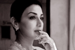 sonali bendre cancer treatment, sonali bendre, cried for an entire night sonali bendre opens up about her cancer phase, Sussanne khan