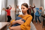 Toxic Relatives stay away, Toxic Relatives breaking, how to cut your toxic relatives, Blocking