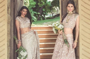 Feeling Difficult to Find Indian Bridal Wear in United States? Here&rsquo;s a Guide for You to Snap up Traditional Wedding Wear