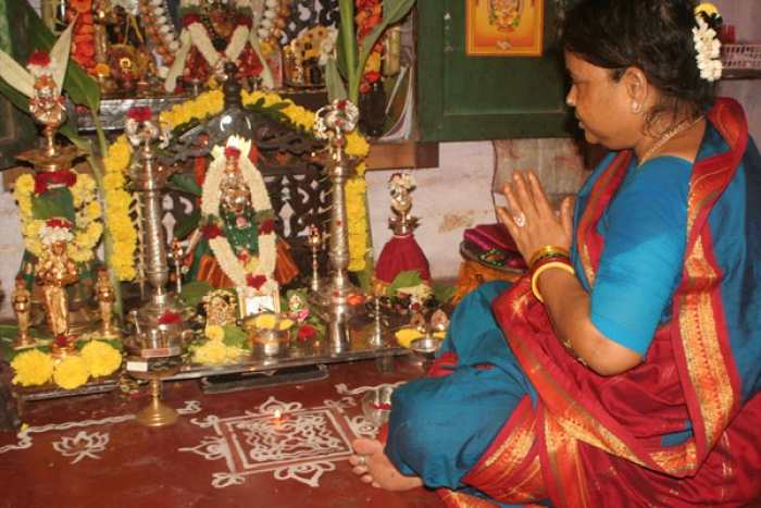 How to Perform Varalakshmi Puja? Varalakshmi Vratham Significance