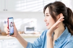 WhatsApp Video Calls crazy features, WhatsApp Video Calls features, whatsapp rolls out new effects for video calls, Whatsapp video calls