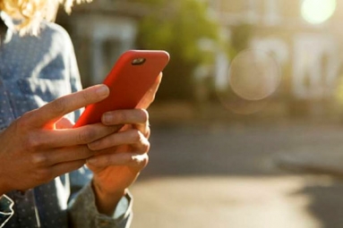 Your Smartphone Apps may Secretly Capturing your Phone Activity: Study