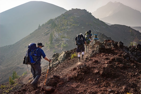 77 Indian Hikers on Their Way to World’s Highest Mt Everest Peak