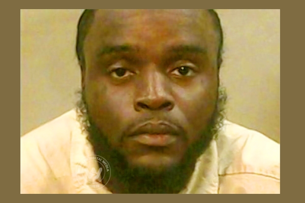 Naked man on a tricycle arrested for bad conduct},{Naked man on a tricycle arrested for bad conduct