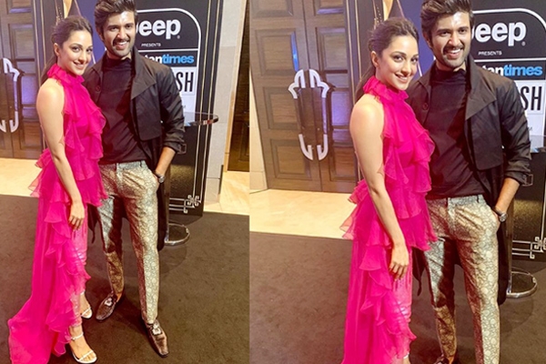 Fangirl Moment For Kiara Advani: The Actress Bumps Into Vijay Deverakonda And Her Reaction Is Wow!