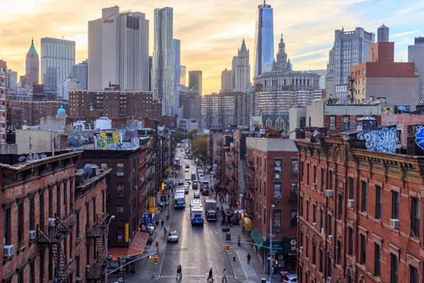 Manhattan Rents Drop for the First Time in a Decade due to COVID-19