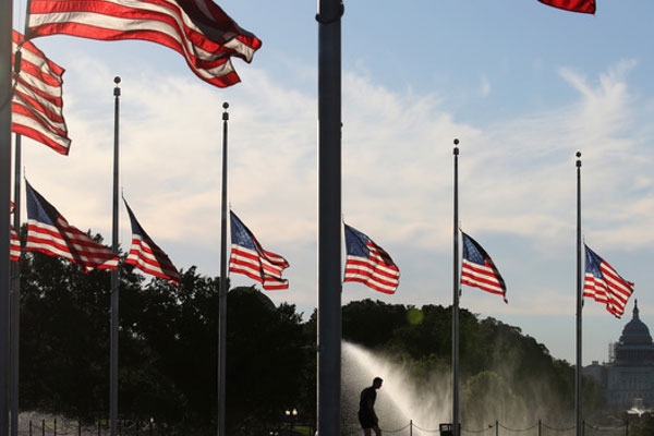 El Paso, Ohio Shootings: Trump Orders Flags to Fly at Half-Mast as 'Mark of Solemn Respect' for Victims