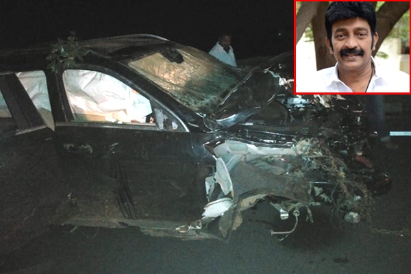 Rajasekhar Meets With a Road Accident