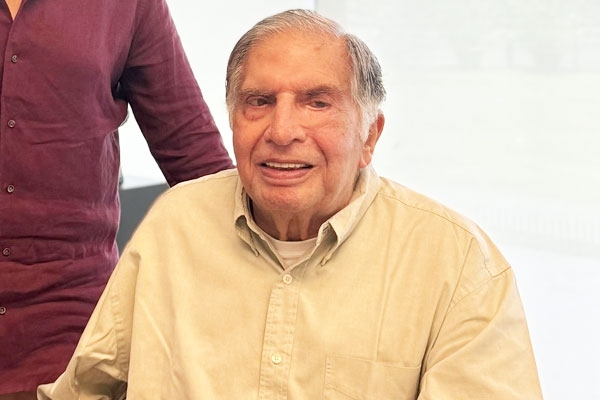 Ratan Tata's Rs 3800 Cr Will: Who will get What?