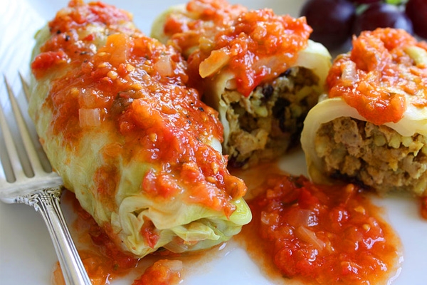 Cabbage Rolls stuffed with soft spinach},{Cabbage Rolls stuffed with soft spinach