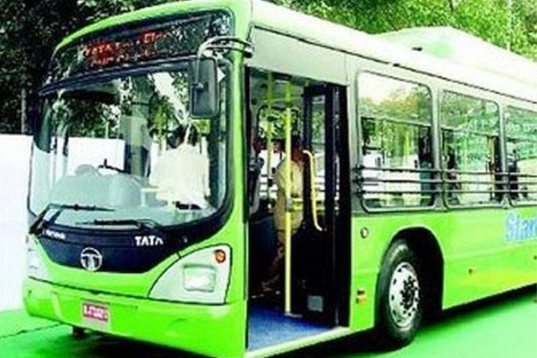 AAP embarks on free Wi-Fi services in Delhi buses},{ AAP embarks on free Wi-Fi services in Delhi buses