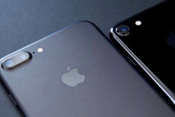 Apple iPhone 8 features