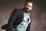 Chiranjeevi and Salman Khan breaking news, Chiranjeevi and Salman Khan breaking news, salman khan joins the sets of chiranjeevi s next, Lucifer remake Chiranjeevi and Salman Khan breaking news, Chiranjeevi and Salman Khan breaking news, salman khan joins the sets of chiranjeevi s next, Lucifer remake
