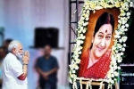 indian prime minister passport colour, narendra modi and sushma swaraj, sushma swaraj transformed mea narendra modi, Sushma swaraj